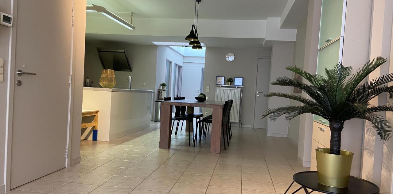 Familie Appartement Hartje Knokke Met Optie Parking المظهر الخارجي الصورة